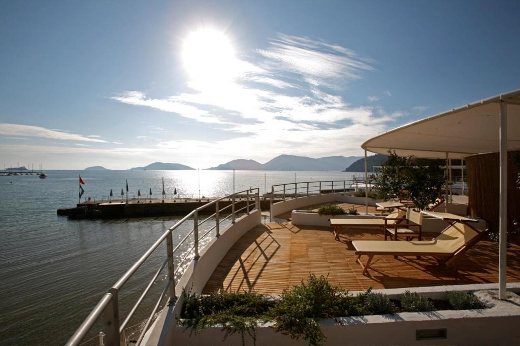 Piccolo Hotel Del Lido Lerici Εξωτερικό φωτογραφία