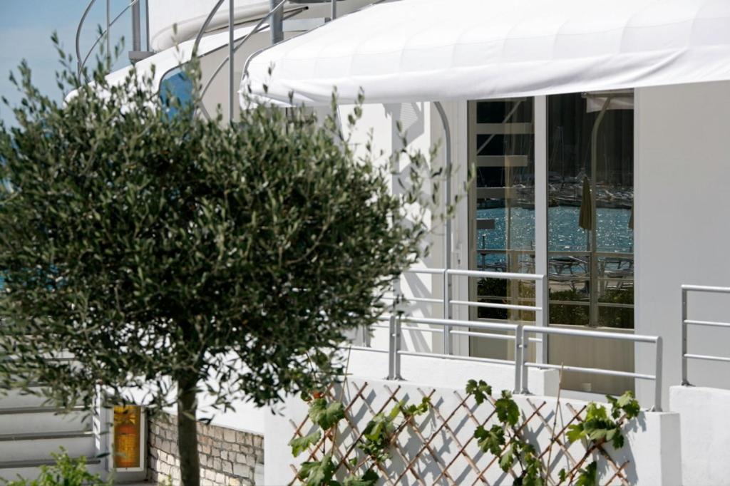 Piccolo Hotel Del Lido Lerici Εξωτερικό φωτογραφία
