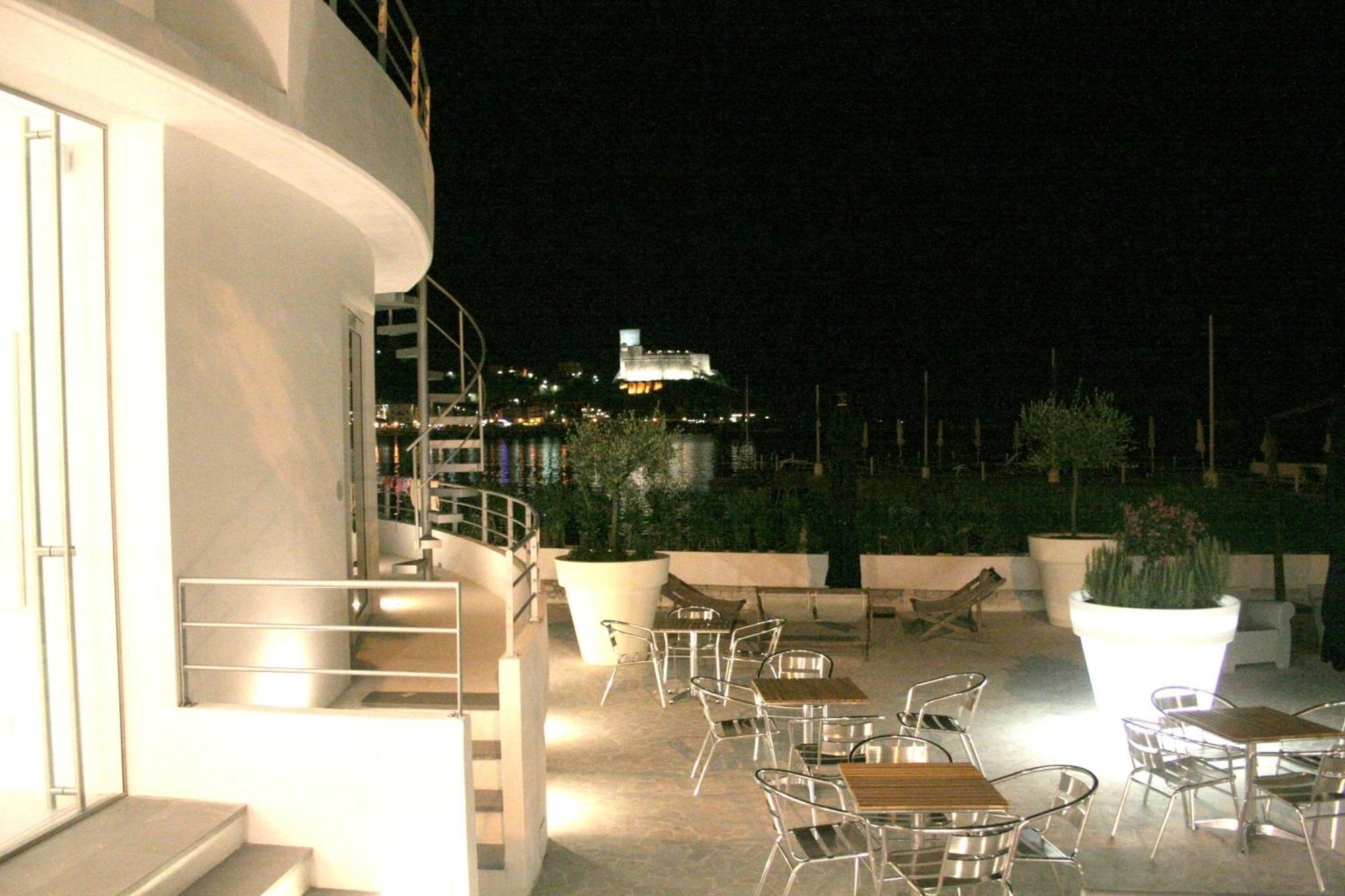 Piccolo Hotel Del Lido Lerici Εξωτερικό φωτογραφία